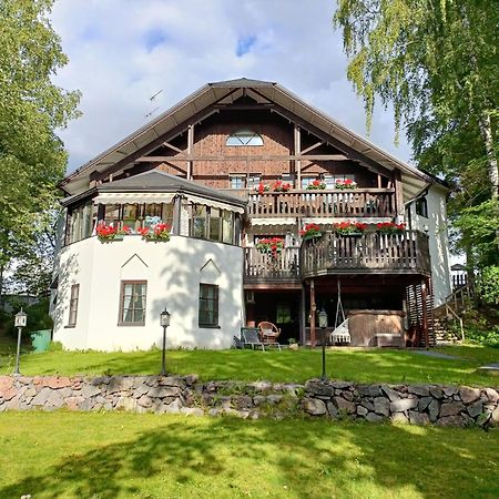 Cronin'S Guesthouse Bed & Breakfast Heinola Exterior foto